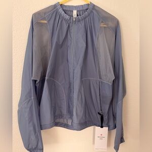 NEW Lululemon Women's Blue Mesh Lightweight Jacket